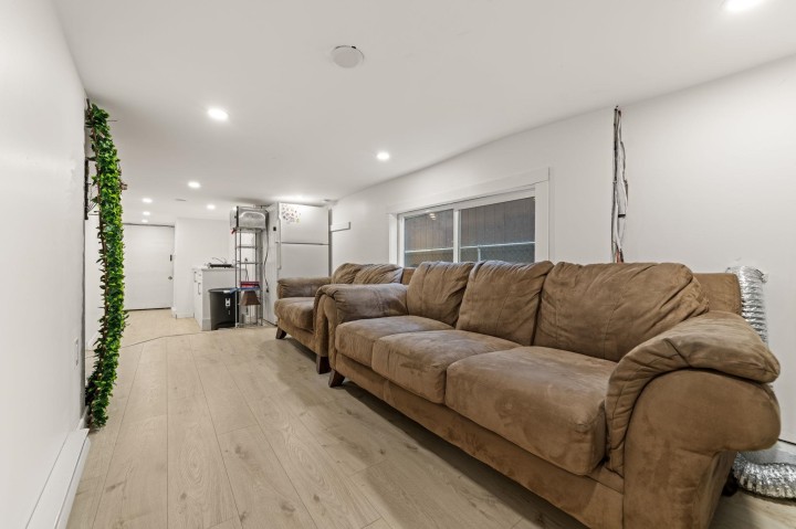 Photo 24 at 266 E 32nd Avenue, Main, Vancouver East