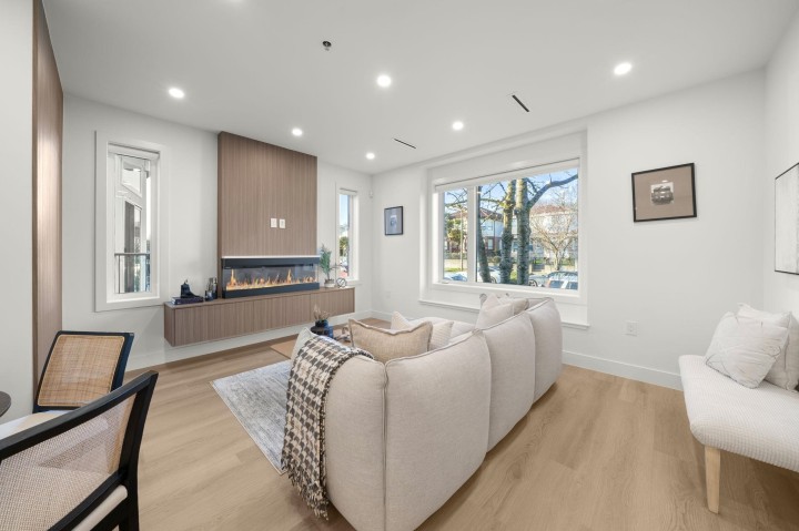 Photo 2 at 1 - 1278 E 63rd Avenue, South Vancouver, Vancouver East