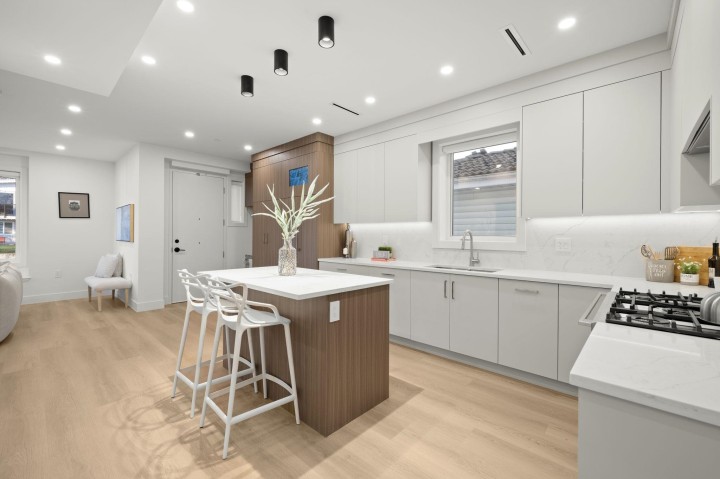 Photo 11 at 1 - 1278 E 63rd Avenue, South Vancouver, Vancouver East