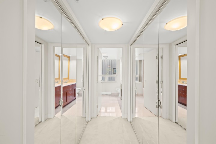 Photo 13 at 206 - 560 Nicola Street, Coal Harbour, Vancouver West