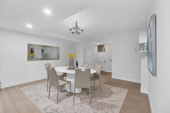 Photo 11 at 164 W 13th Street, Central Lonsdale, North Vancouver