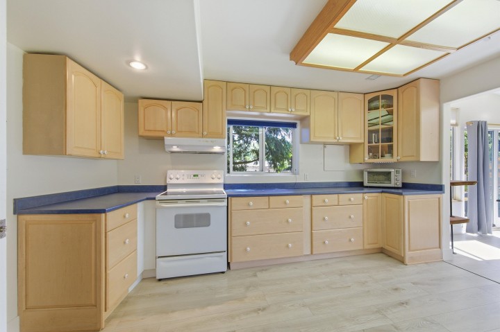 Photo 23 at 547 Fairway Drive, Dollarton, North Vancouver