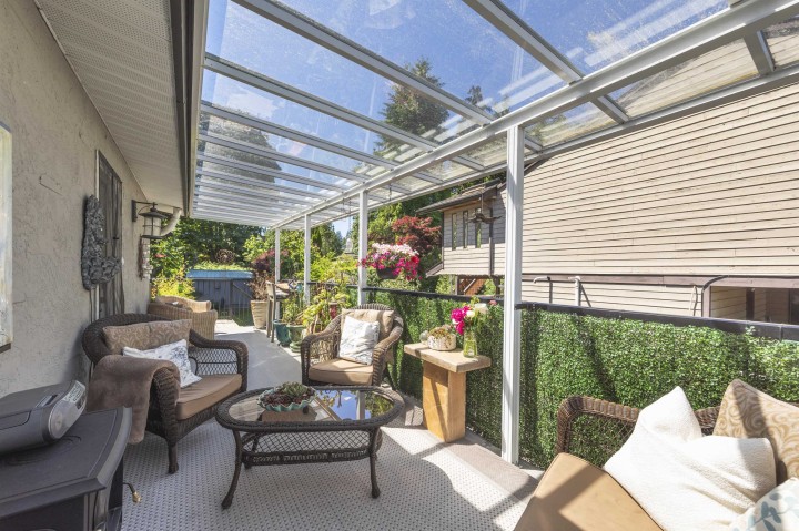 Photo 12 at 547 Fairway Drive, Dollarton, North Vancouver