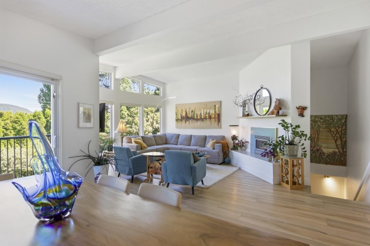 Photo 10 at 547 Fairway Drive, Dollarton, North Vancouver