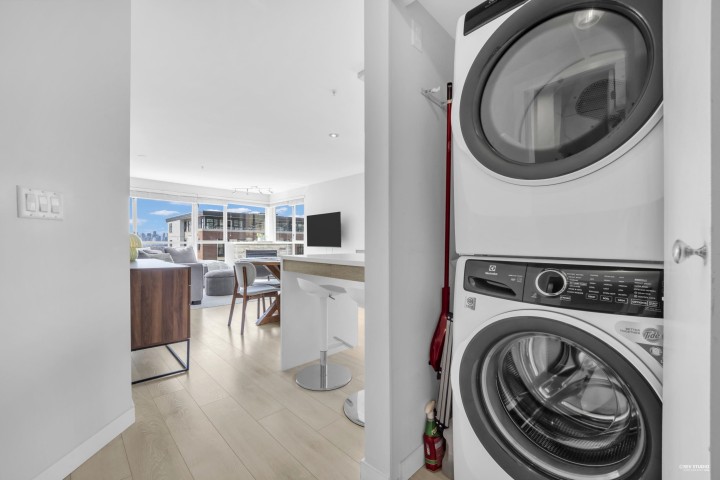 Photo 18 at 401 - 122 E 3rd Street, Lower Lonsdale, North Vancouver