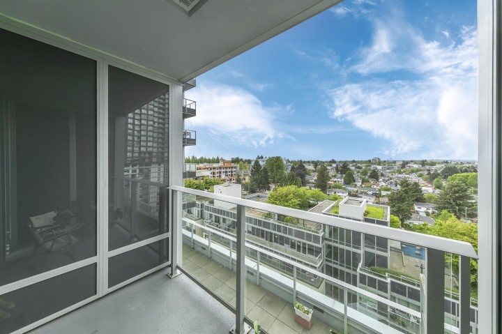 Photo 18 at 1104 - 5665 Boundary Road, Collingwood VE, Vancouver East