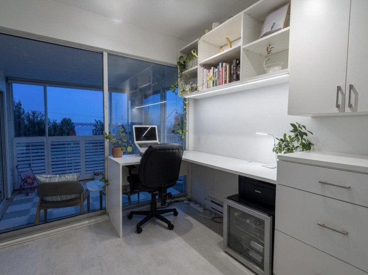 Photo 13 at 202 - 2440 Haywood Avenue, Dundarave, West Vancouver
