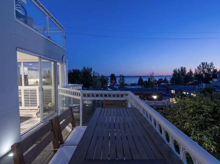 Photo 1 at 202 - 2440 Haywood Avenue, Dundarave, West Vancouver