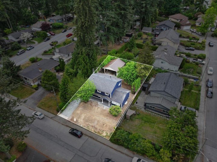 Photo 5 at 2510 Byron Road, Blueridge NV, North Vancouver