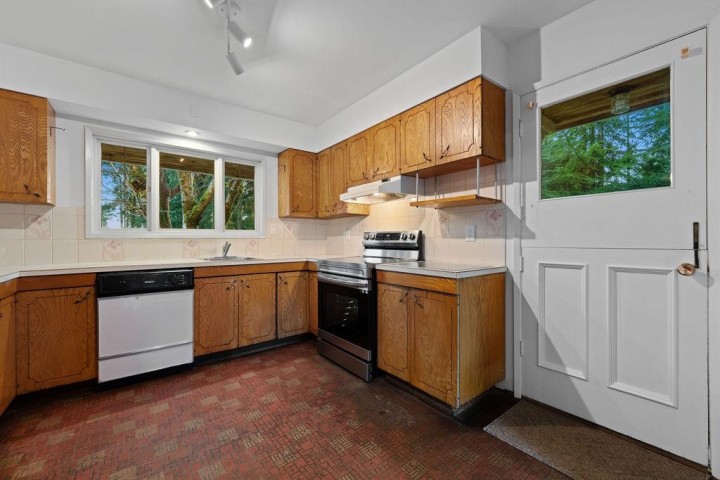 Photo 15 at 2510 Byron Road, Blueridge NV, North Vancouver