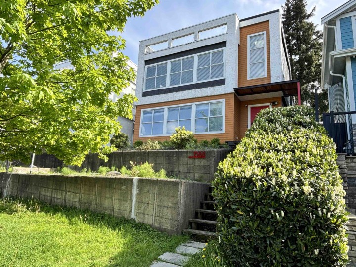 Photo 1 at 1588 E 41st Avenue, Knight, Vancouver East
