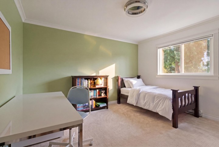 Photo 15 at 697 E Braemar Road, Braemar, North Vancouver
