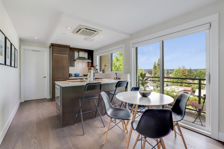 Photo 6 at 301 - 3028 Arbutus Street, Kitsilano, Vancouver West