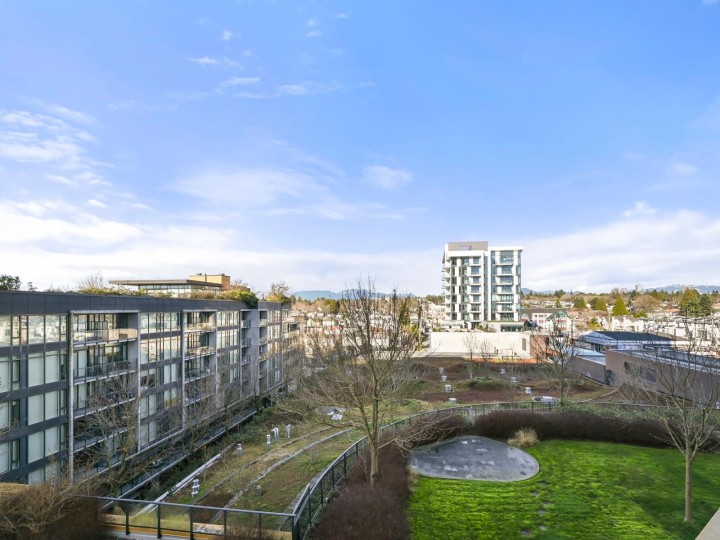 Photo 20 at 803 - 8555 Granville Street, S.W. Marine, Vancouver West