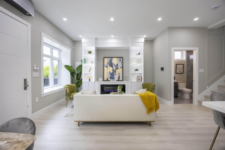 Photo 2 at 1 - 5808 Lanark Street, Knight, Vancouver East
