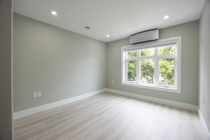 Photo 22 at 1 - 5808 Lanark Street, Knight, Vancouver East