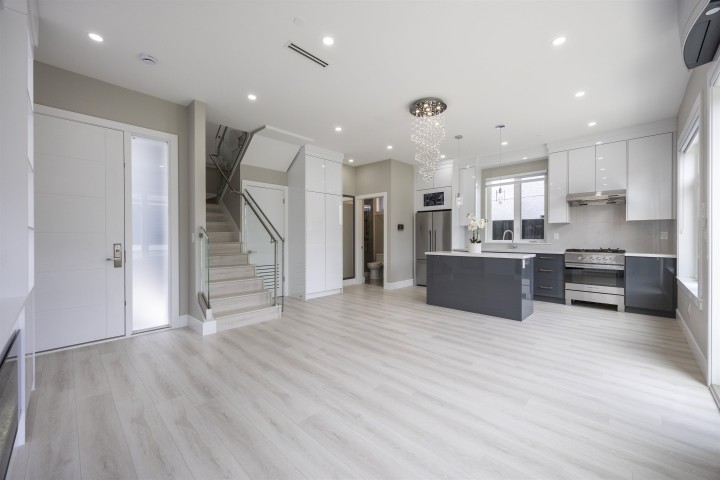 Photo 2 at 2 - 5808 Lanark Street, Vancouver East