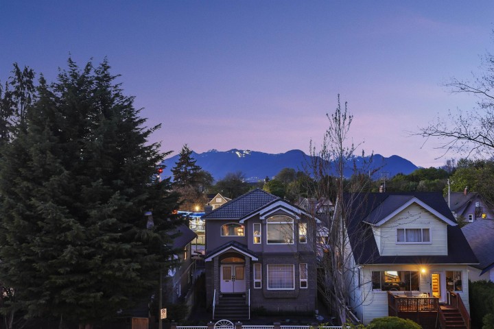 Photo 34 at 1 - 1322 E 13th Avenue, Grandview Woodland, Vancouver East