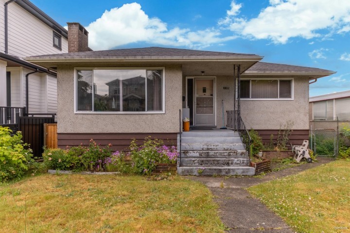 Photo 1 at 3185 E 16th Avenue, Renfrew Heights, Vancouver East