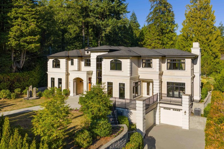 Photo 36 at 920 3rd Street, West Vancouver