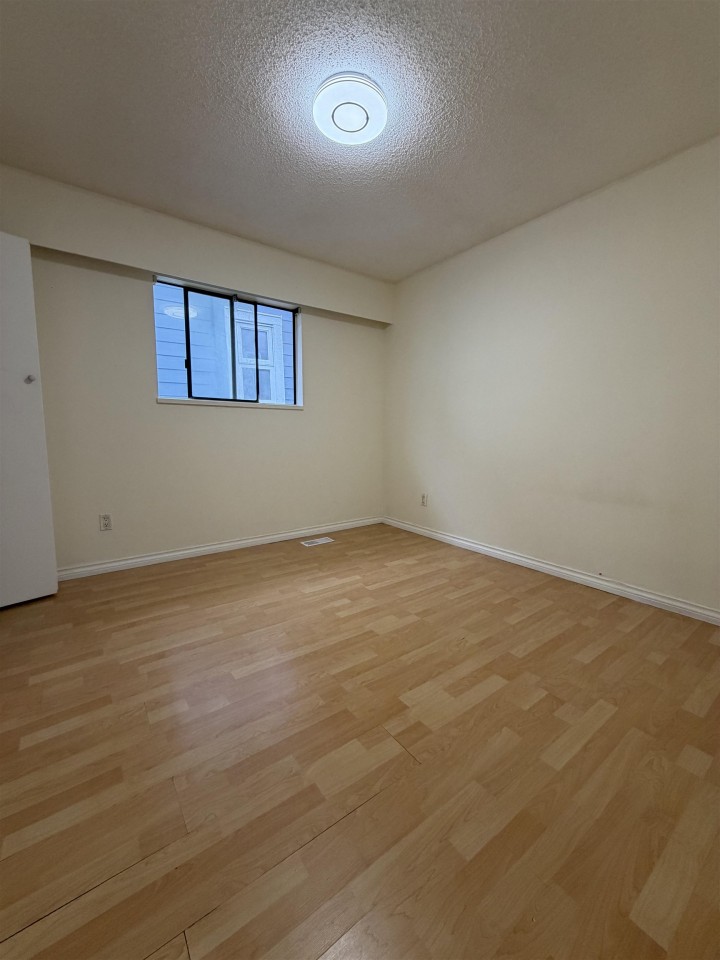 Photo 6 at 5794 Lanark Street, Knight, Vancouver East
