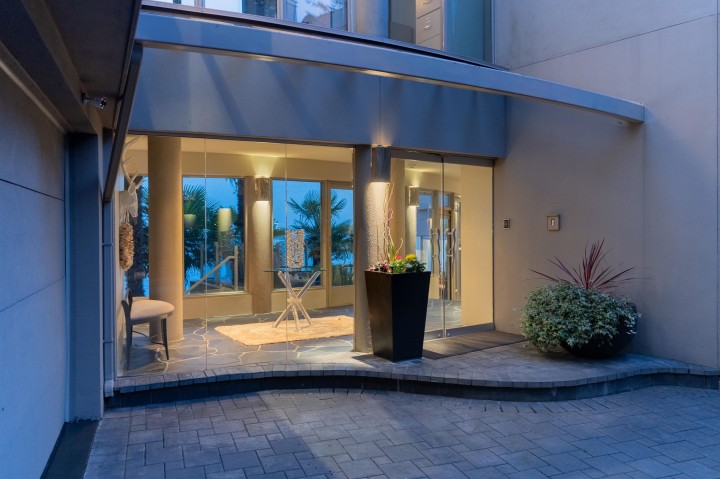 Photo 5 at 3912 Marine Drive, West Bay, West Vancouver