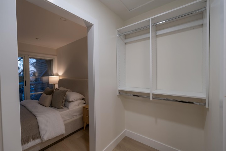 Photo 18 at 3350 Cobblestone Avenue, Champlain Heights, Vancouver East