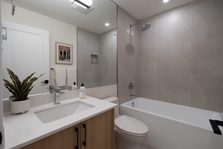 Photo 25 at 3350 Cobblestone Avenue, Champlain Heights, Vancouver East
