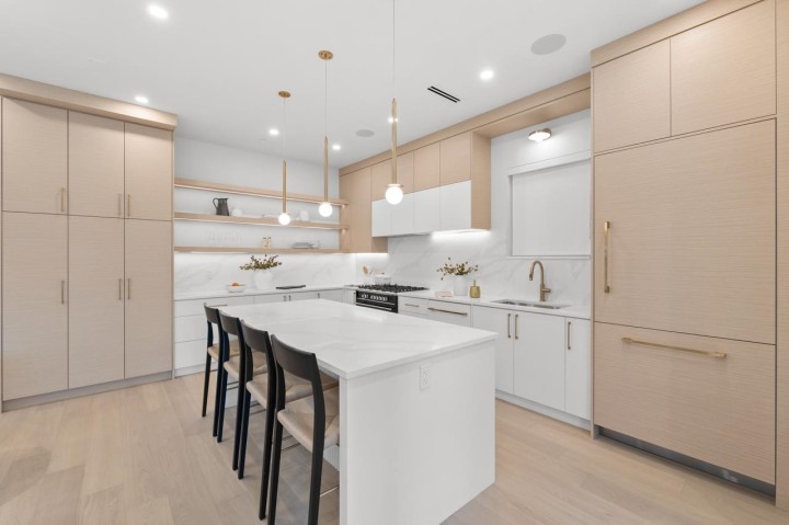 Photo 12 at 1 - 727 E 31st Avenue, Fraser VE, Vancouver East