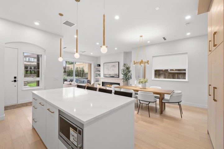 Photo 14 at 1 - 727 E 31st Avenue, Fraser VE, Vancouver East