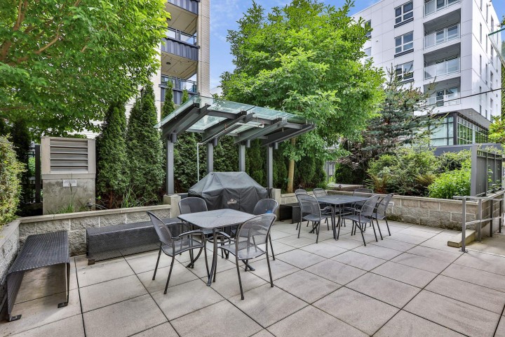 Photo 32 at 401 - 108 E 35 Avenue, Main, Vancouver East