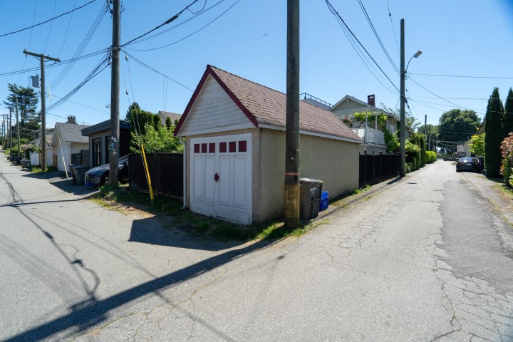 Photo 36 at 219 E 38th Avenue, Main, Vancouver East