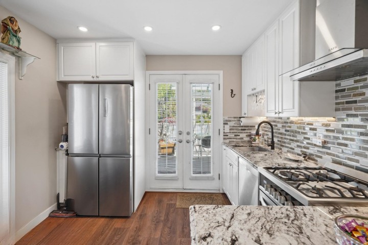 Photo 1 at 219 E 38th Avenue, Main, Vancouver East