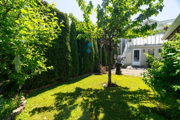 Photo 31 at 219 E 38th Avenue, Main, Vancouver East