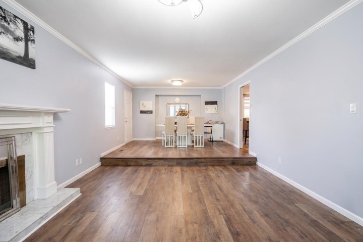 Photo 6 at 1525 E 51st Avenue, Knight, Vancouver East