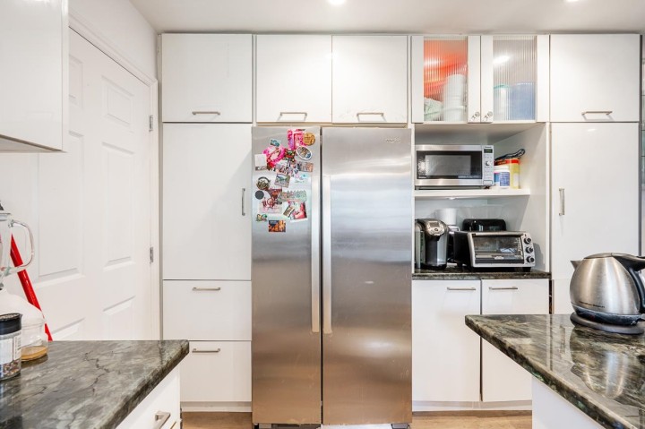 Photo 12 at 1525 E 51st Avenue, Knight, Vancouver East