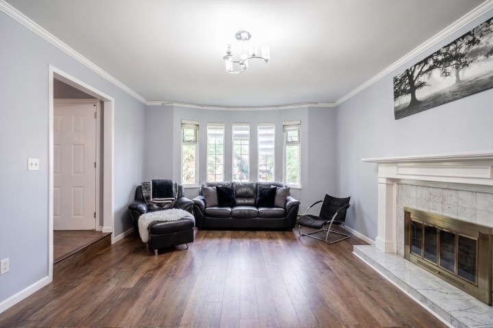 Photo 5 at 1525 E 51st Avenue, Knight, Vancouver East