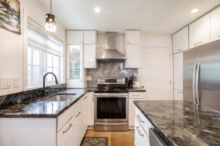 Photo 11 at 1525 E 51st Avenue, Knight, Vancouver East