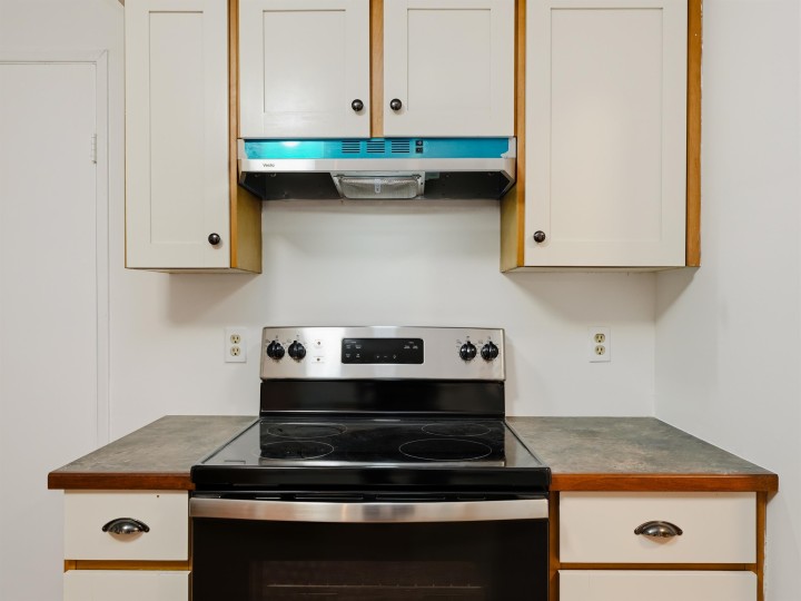 Photo 19 at 3321 Marquette Crescent, Champlain Heights, Vancouver East