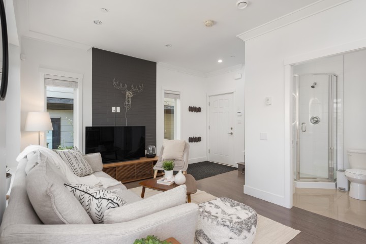 Photo 7 at 2275 E 34th Avenue, Victoria VE, Vancouver East
