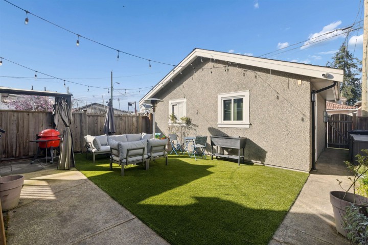 Photo 25 at 2275 E 34th Avenue, Victoria VE, Vancouver East