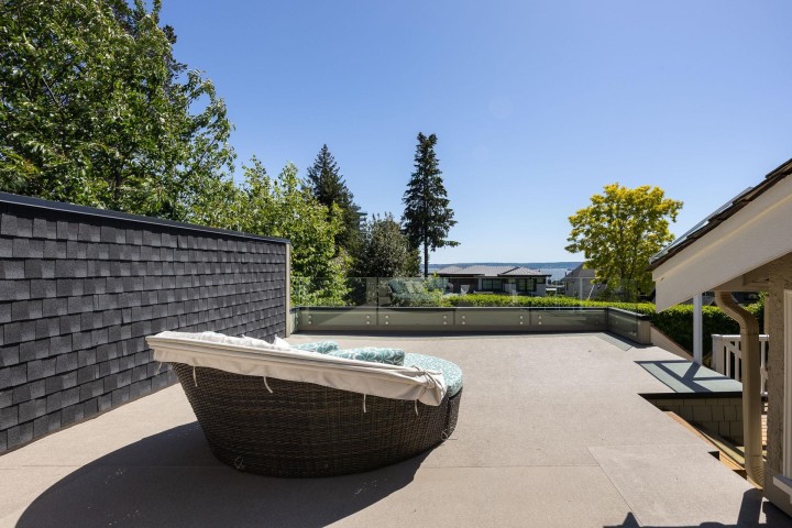 Photo 17 at 2308 Inglewood Avenue, Dundarave, West Vancouver