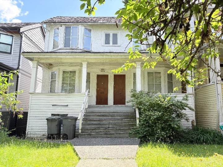 Photo 1 at 3034 Glen Drive, Mount Pleasant VE, Vancouver East