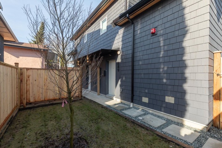 Photo 15 at 849 E 19th Avenue, Fraser VE, Vancouver East