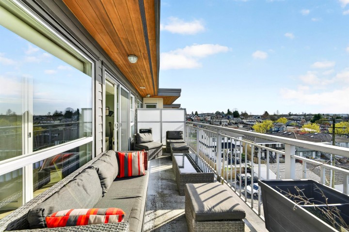 Photo 15 at 506 - 2888 E 2nd Avenue, Renfrew VE, Vancouver East