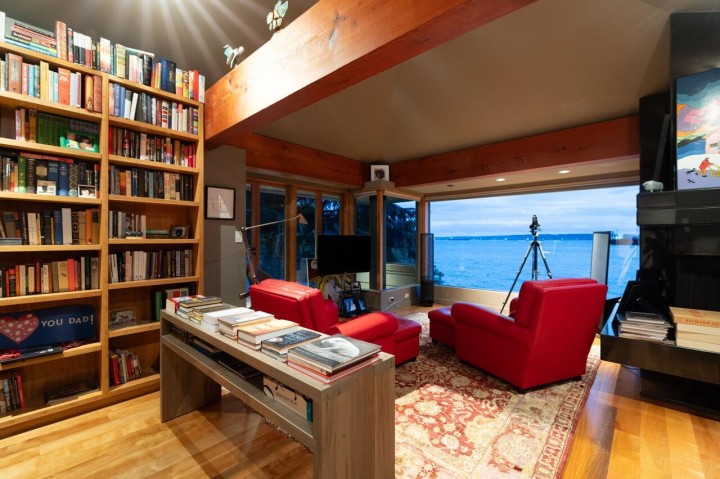 Photo 18 at 4036 Marine Drive, Sandy Cove, West Vancouver