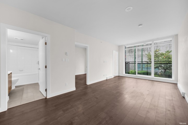 Photo 9 at 208 - 2321 Scotia Street, Mount Pleasant VE, Vancouver East
