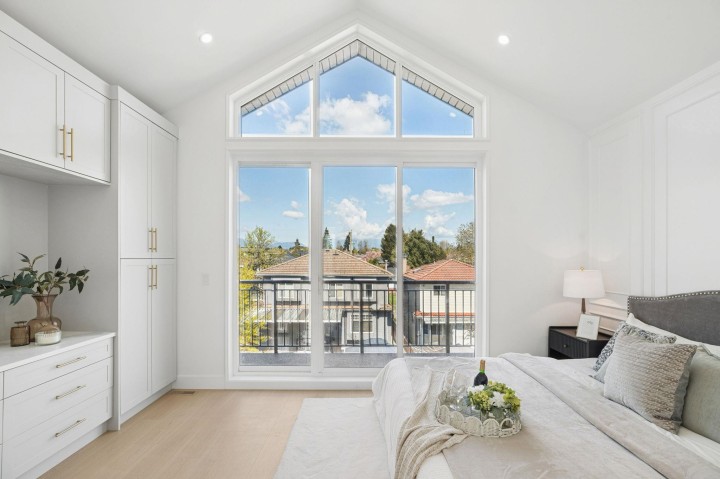 Photo 2 at 1 - 1005 E 55th Avenue, South Vancouver, Vancouver East