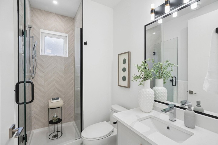 Photo 17 at 1 - 1005 E 55th Avenue, South Vancouver, Vancouver East