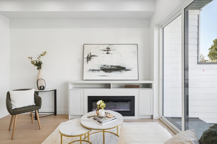 Photo 10 at 1 - 1005 E 55th Avenue, South Vancouver, Vancouver East